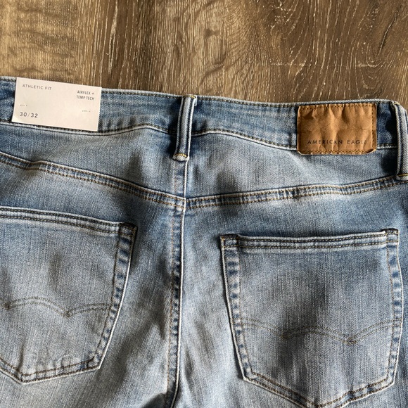 AE AirFlex+ Temp Tech Athletic Fit Jean - Picture 3 of 5